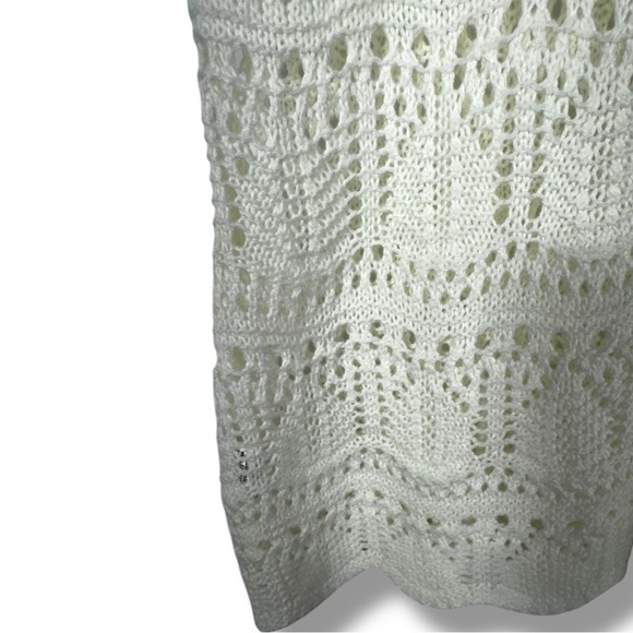 Pointelle Crocheted V Neck Scalloped Hem Tank Sweater, Ivory Cream, Size Large - Picture 7 of 10